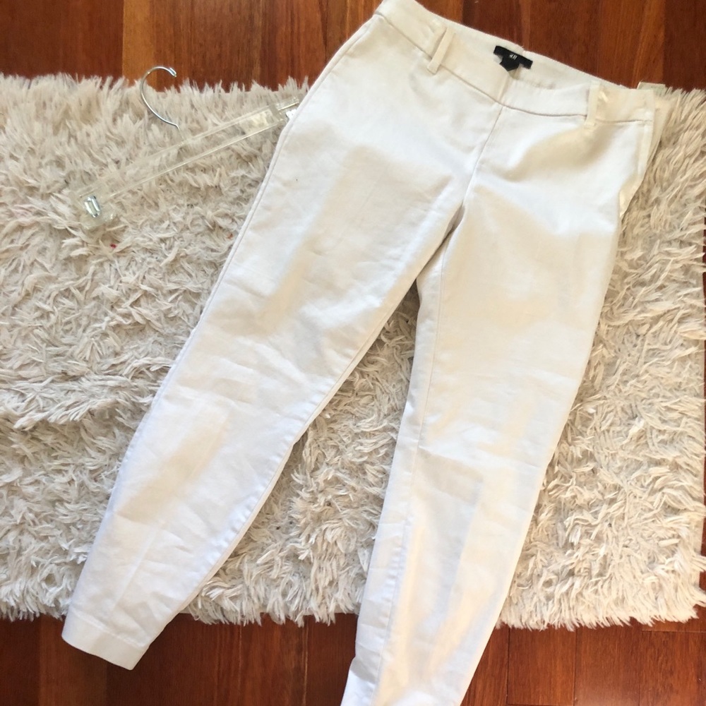 HM: White ankle pants